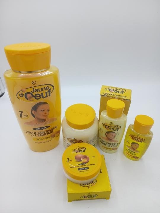 Gamme Jaune D'oeuf 5 pieces avec gel douche - Imagen 2
