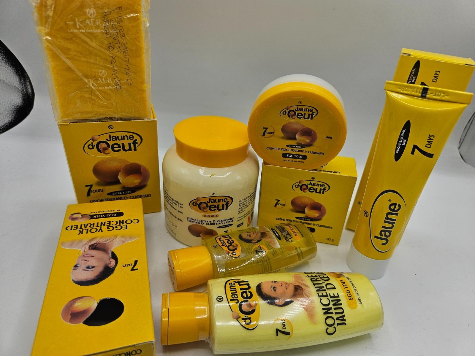 Gamme Jaune d'Oeuf Savon , creme pot 400ml , Creme tube, Concentré, Crème visage Et Huile anti taches concentré clarifiant et efficace 6pcs - Imagen 2