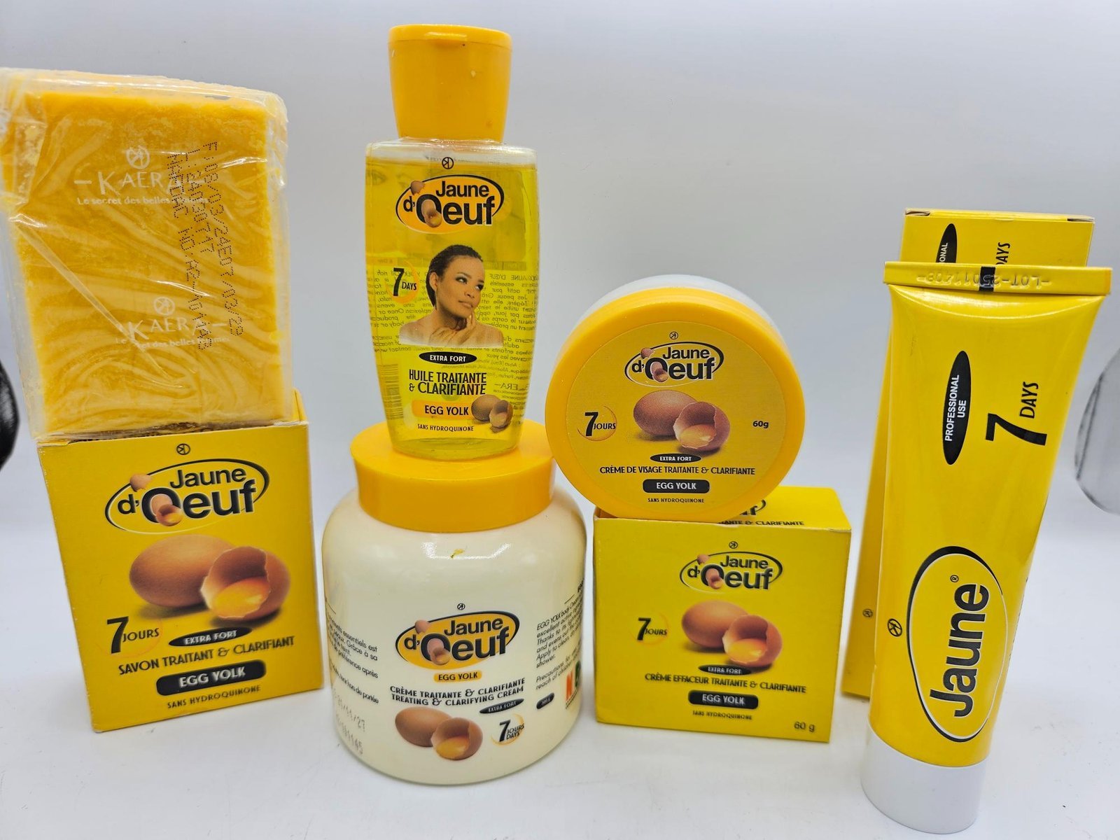 Gamme Jaune d'Oeuf Savon , creme pot 400ml , Creme tube, Crème visage Et Huile anti taches concentré clarifiant et efficace 5pcs - Imagen 2