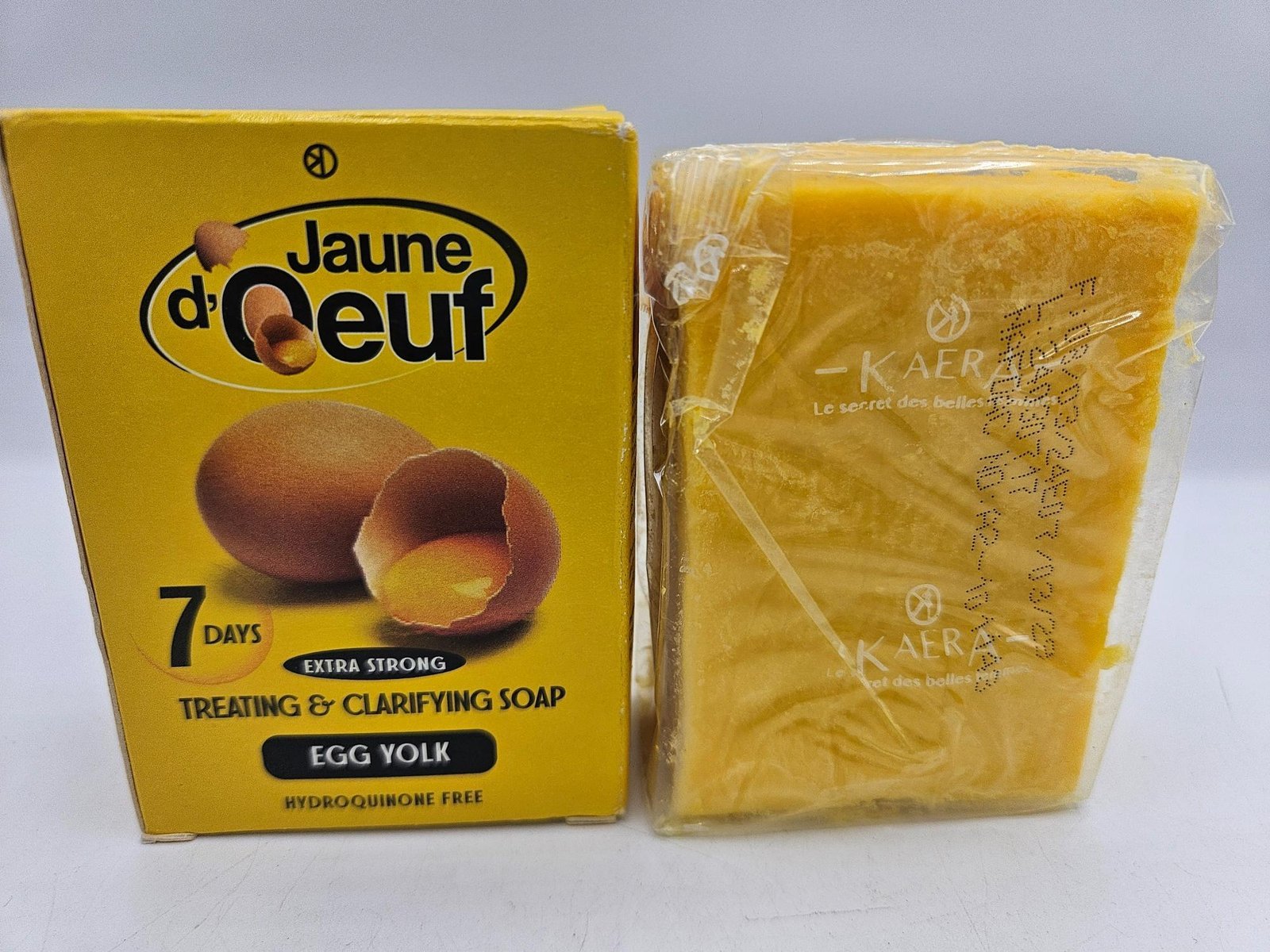 Jaune d'Oeuf Savon anti taches concentré clarifiant et efficace